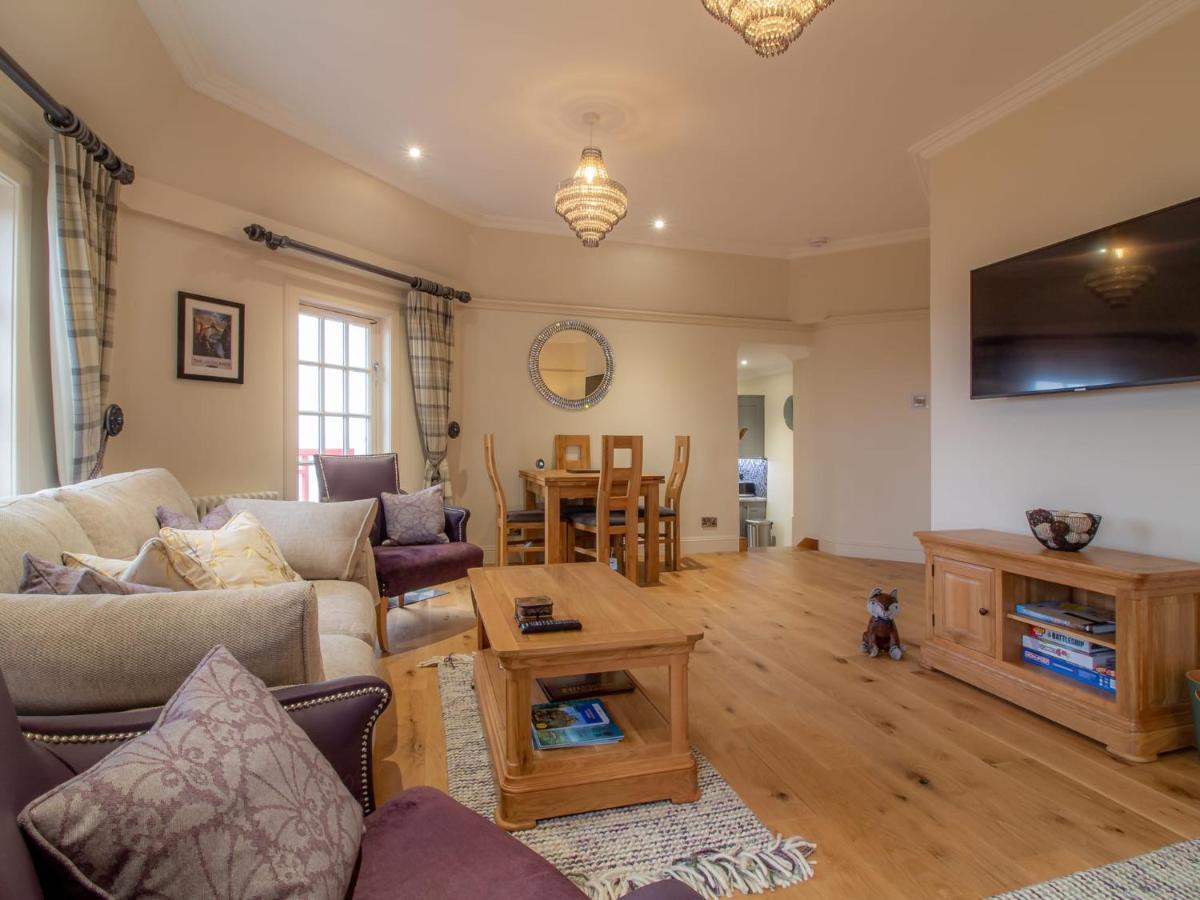 Luxury Royal Mile Apartment By The Castle - Sleeps 4 Edinburg Exteriör bild