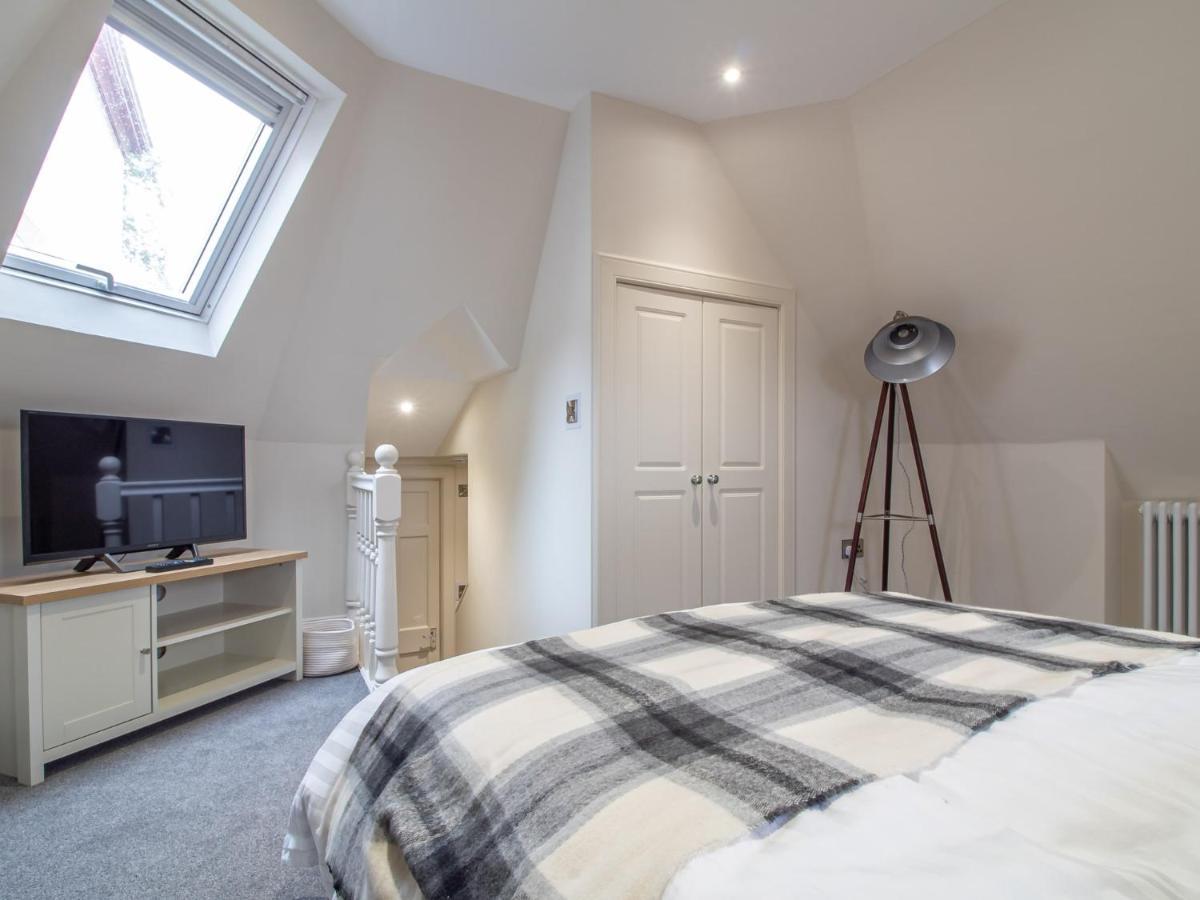 Luxury Royal Mile Apartment By The Castle - Sleeps 4 Edinburg Exteriör bild